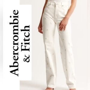 Abercrombie & Fitch Embroidered Flower Jeans High Rise 90s Relaxed Jean